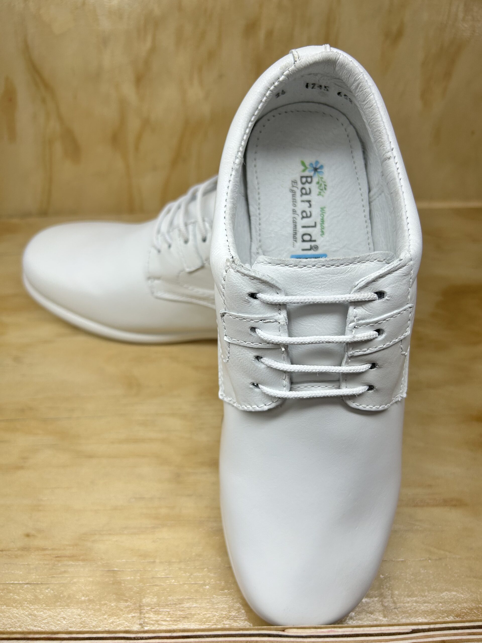 Zapato Dama Elegance Medicina Blanco 1245 GF Grandfather shoes